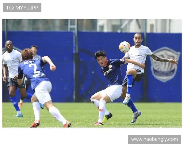 全球足球联赛竞争日益激烈 各大俱乐部如何迎接未来挑战